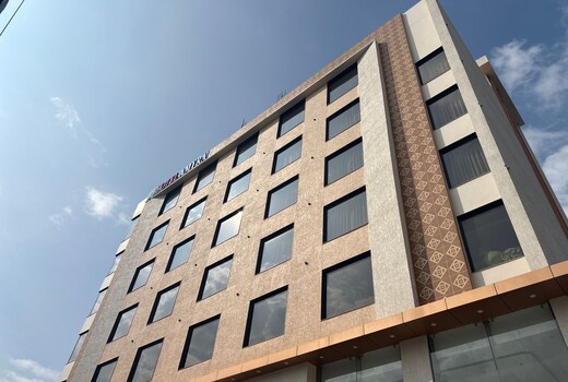 Hotel Amyra