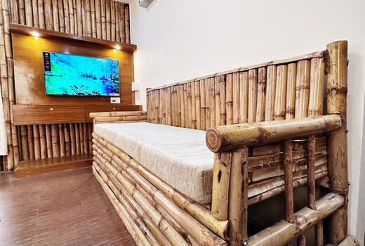 Unique Bamboo villa stay