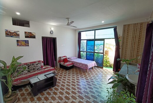 Green stay homestay
