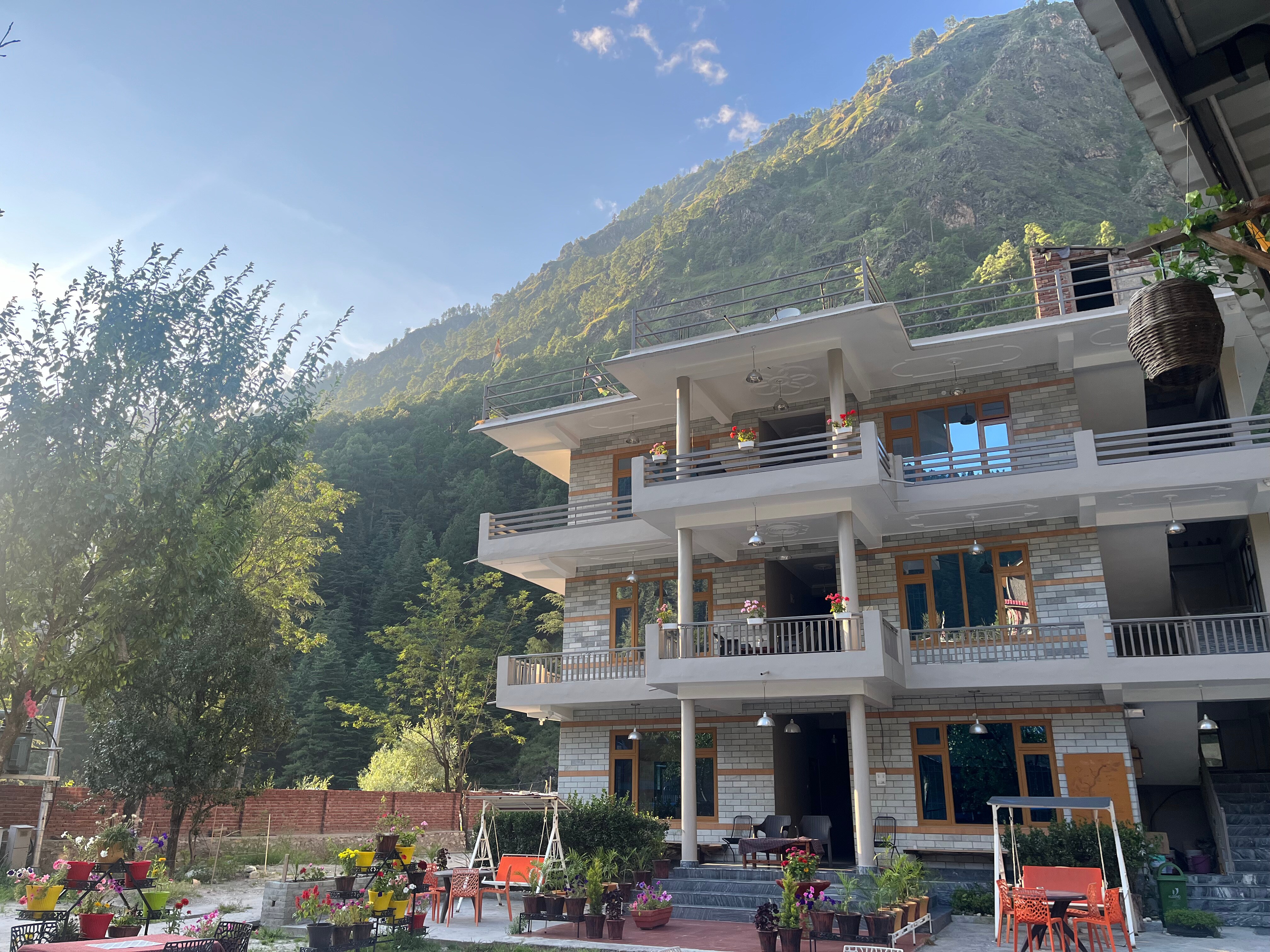 The Royal Orchard Kasol