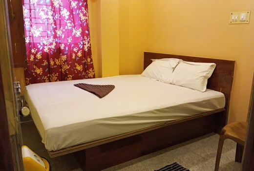 SWARNA GUEST HOUSE