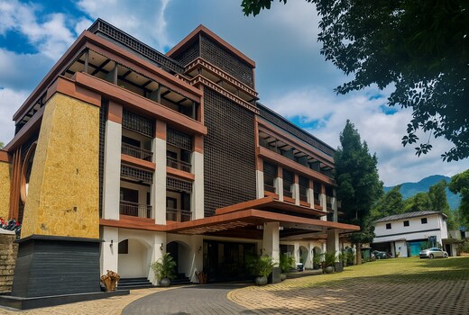 Pleasant Tree Hotels