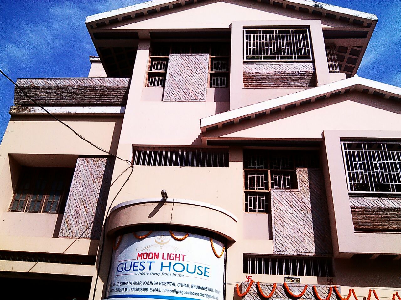 Moon Light Bed & Breakfast