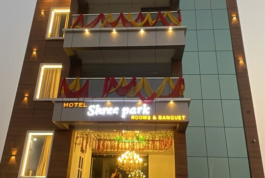 Hotel Shree Park