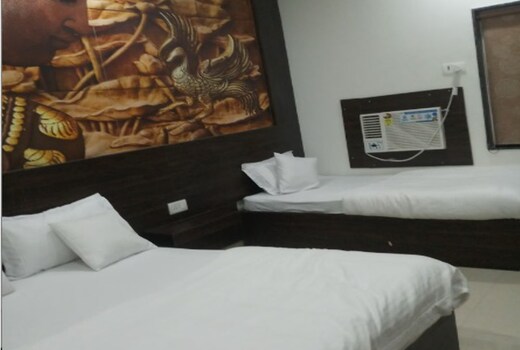 Shyama Guest House and Marriage Home
