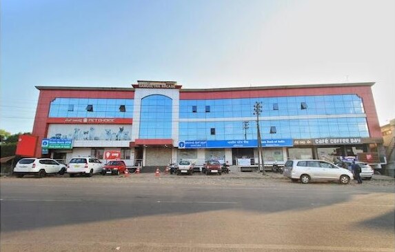 HOTEL COORG MANDARIN,