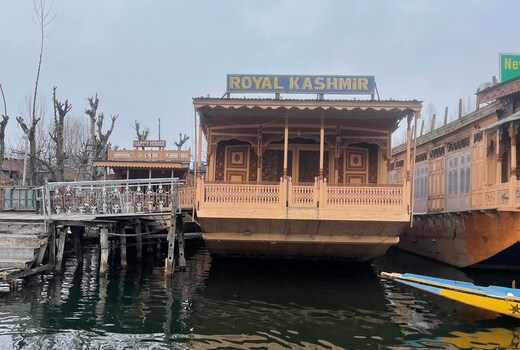 Royal Kashmir group of houseboats