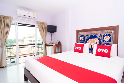 Baan Taklom Chomtalay