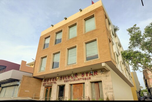 Hotel Silver Star