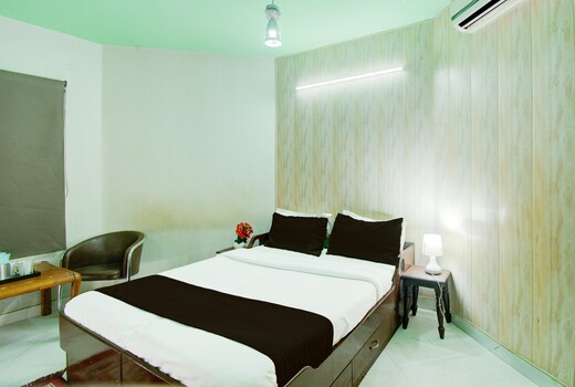 Hotel O Airport Hotel