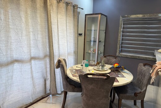 Skyline Luxury Stays