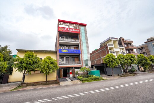 FabHotel RC Residency