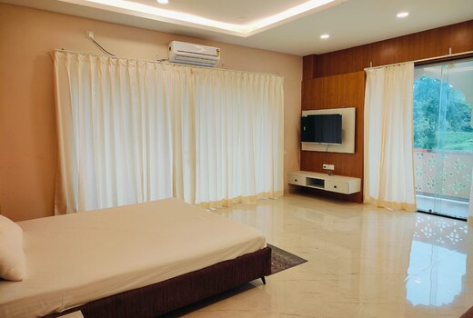 Ahilya Resort