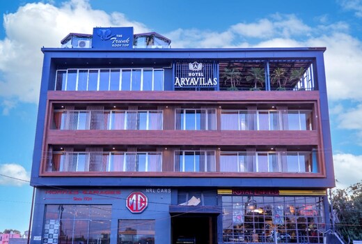 Hotel Aryavilas- A Luxury Boutique Hotel