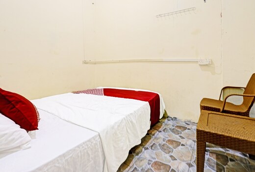 Hotel O Sar Inn