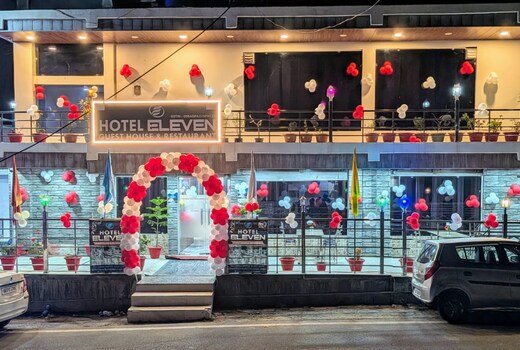 Hotel eleven