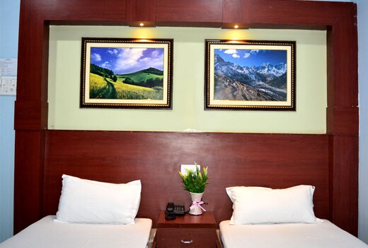 Hotel Prakash