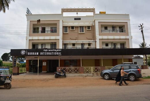 Hotel Gurram international