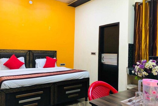 Hotel O Knight Inn