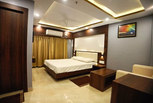 HOTEL RINKY'S PALACE