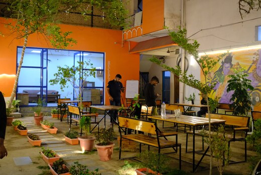 Live Free Hostel | Rooms & Dorms