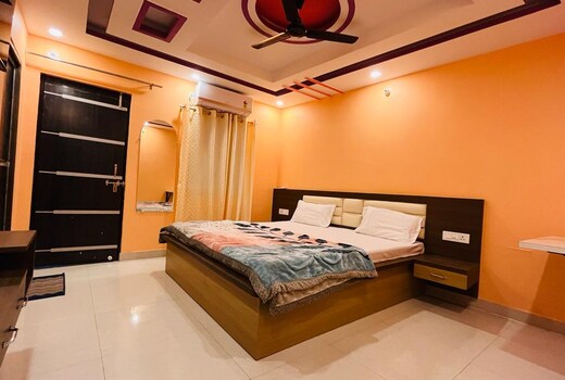 New Raghukul Loung