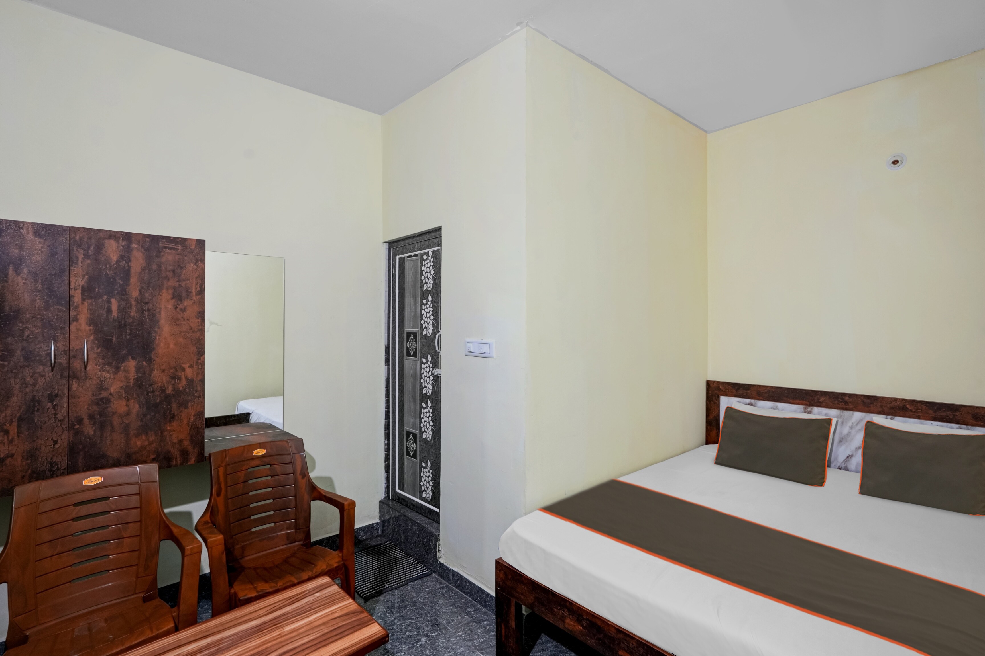 Hotel O Sai Residency Boarding & Lodging