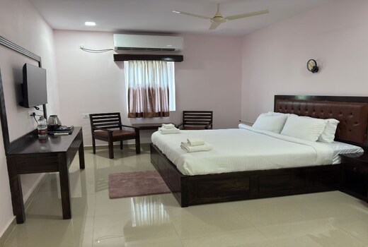 Hotel Viizetha Continental