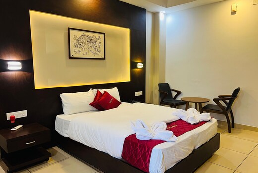 Luxe Bay Boutique Hotel