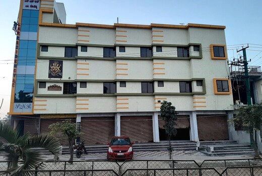 LNR RESIDENCY