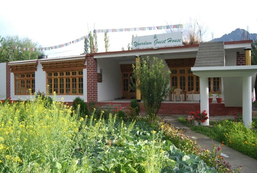 Yourdum Guest House