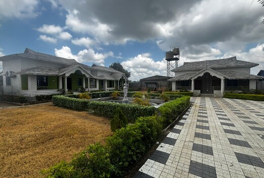 Golden Vista Resort - 10 min from Mayapur Temple
