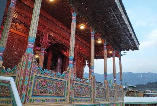 Houseboat Raj Mahal