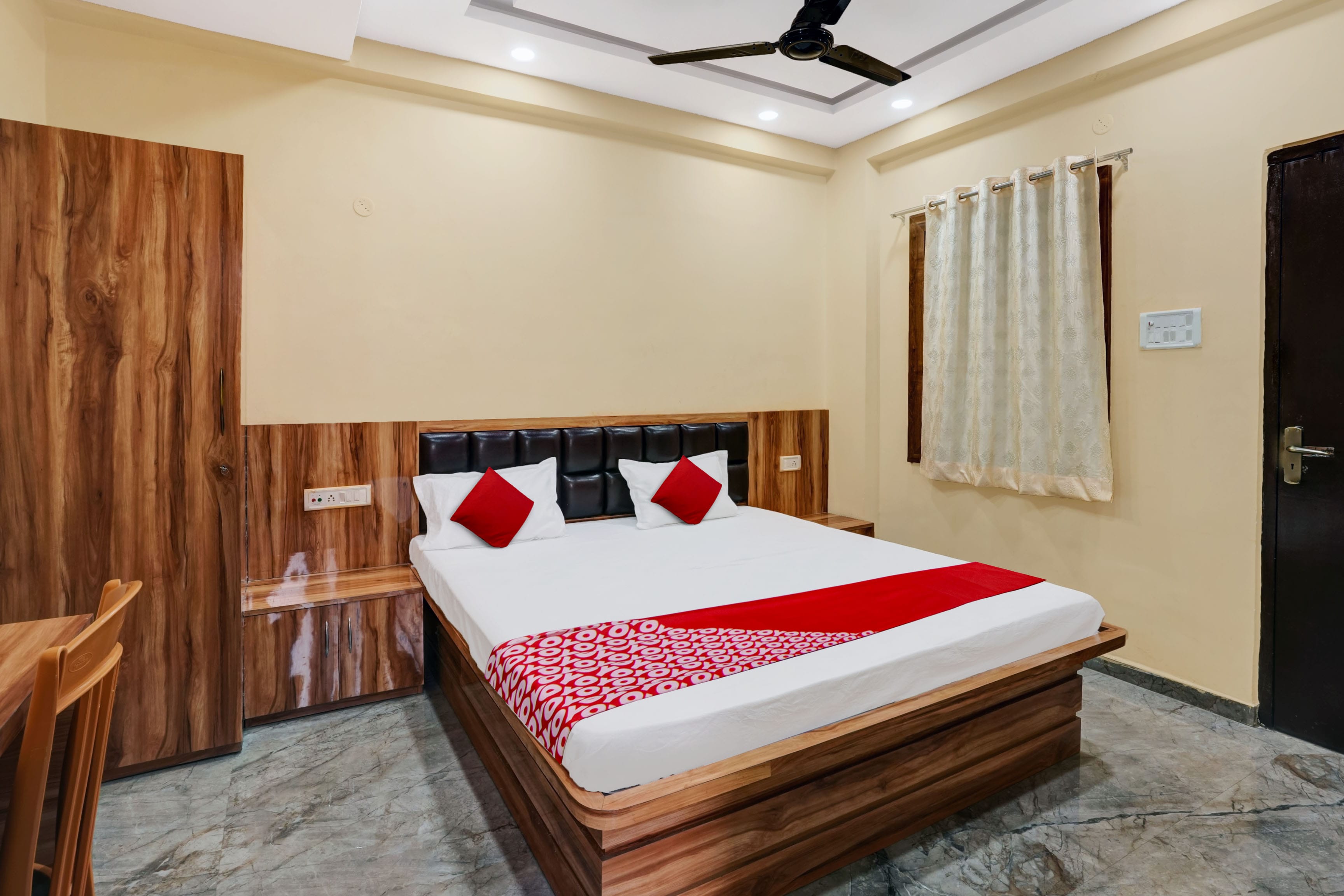 Hotel O Radiant