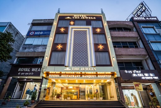 HOTEL THE JEWELS