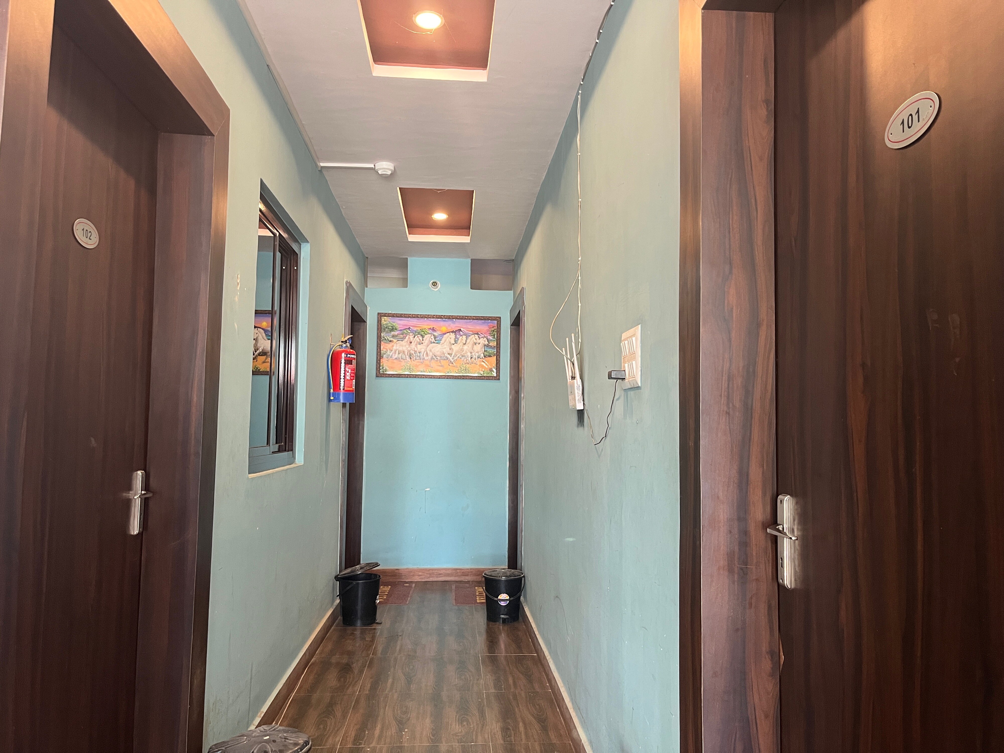 SAKSHAM GUESTS HOUSE