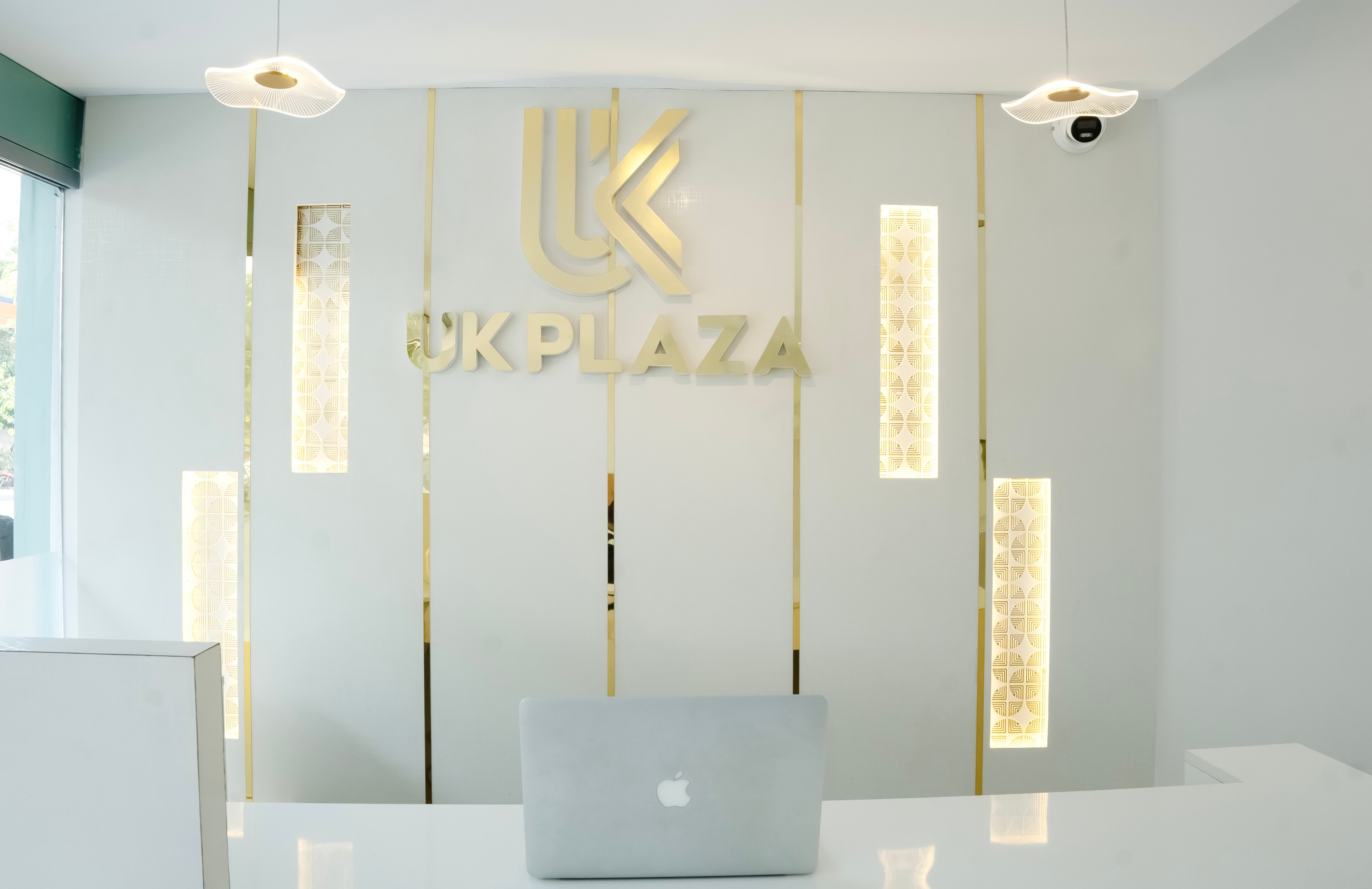 UK Plaza
