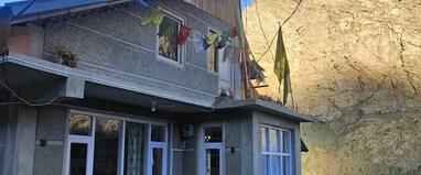Sonam Guest House