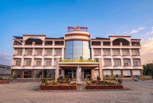 FabHotel Prime Shree Palace
