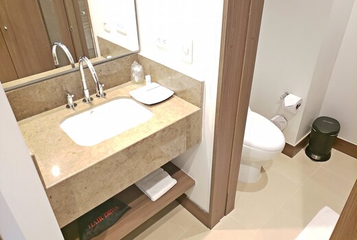 HAMPTON BY HILTON BUCARAMANGA