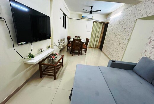 3bhk Near Hiranandini- Star Homes