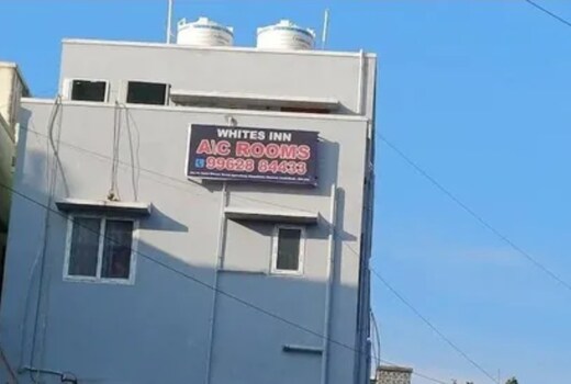 FabHotel Whites Inn Urapakkam