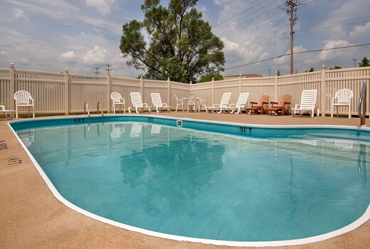 Best Western Adena Inn