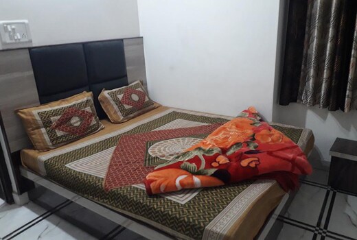 PR PARADISE GUEST HOUSE