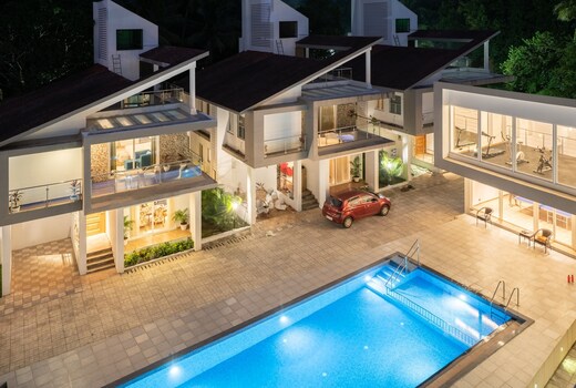 Casa Black Rio 3BHK Luxury Villa w pool Assagaon