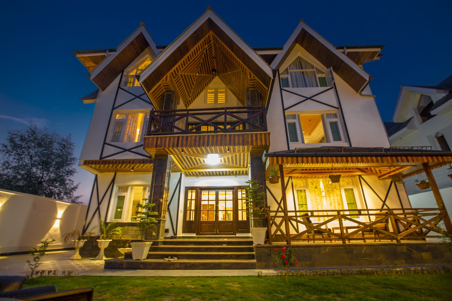 The Etonvilla Resort