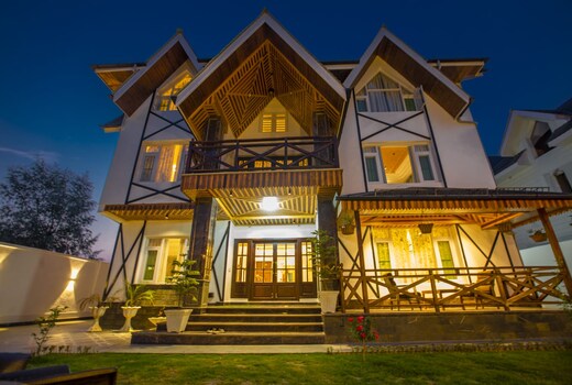 The Etonvilla Resort