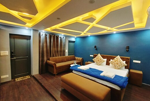 Farmhouse A Luxury Living Studio Apartment