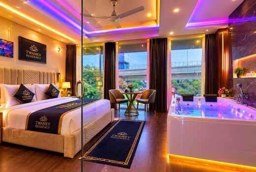 Hotel Twamev Peeragarhi