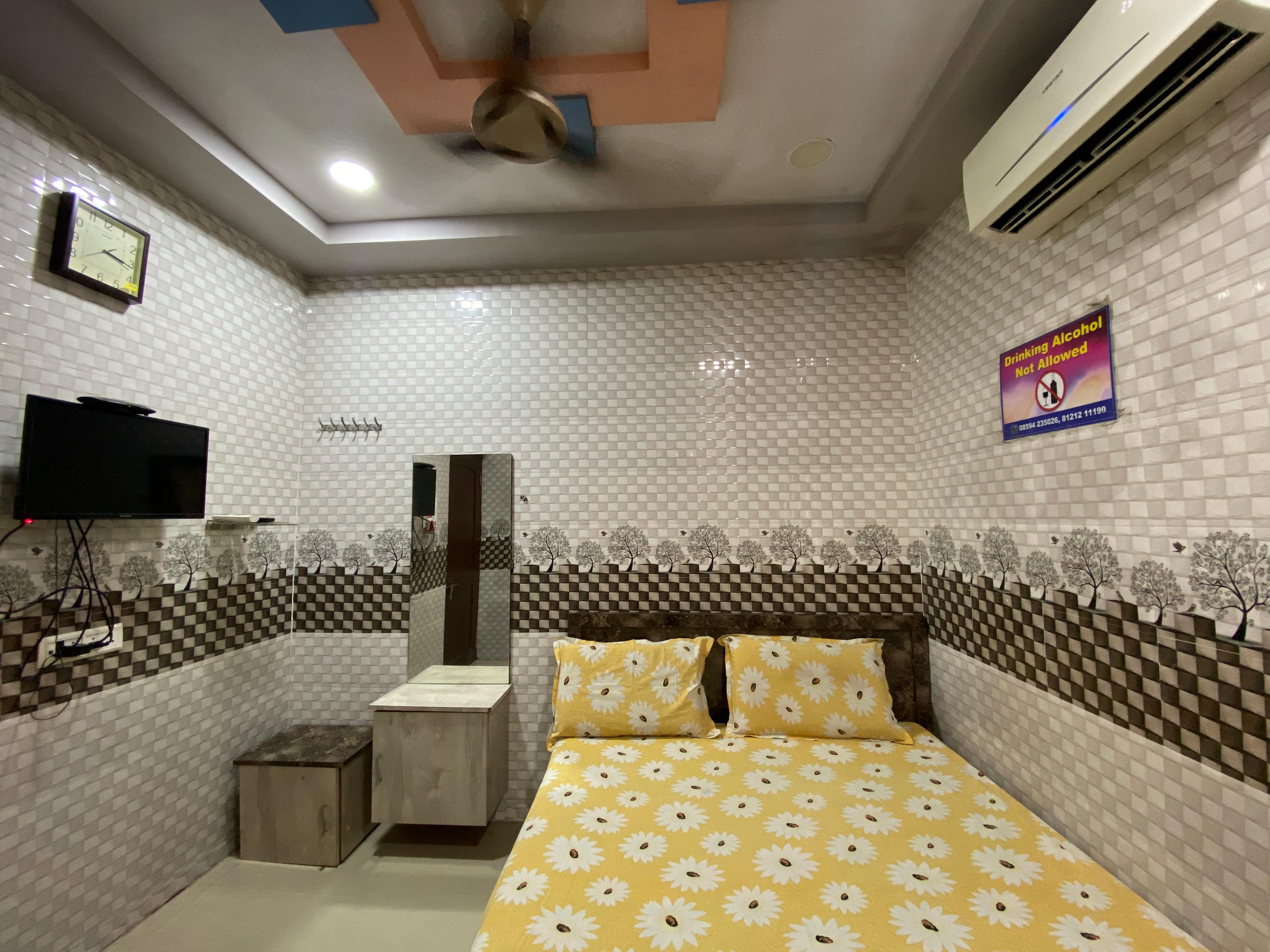 Swamy's Aruna Residency